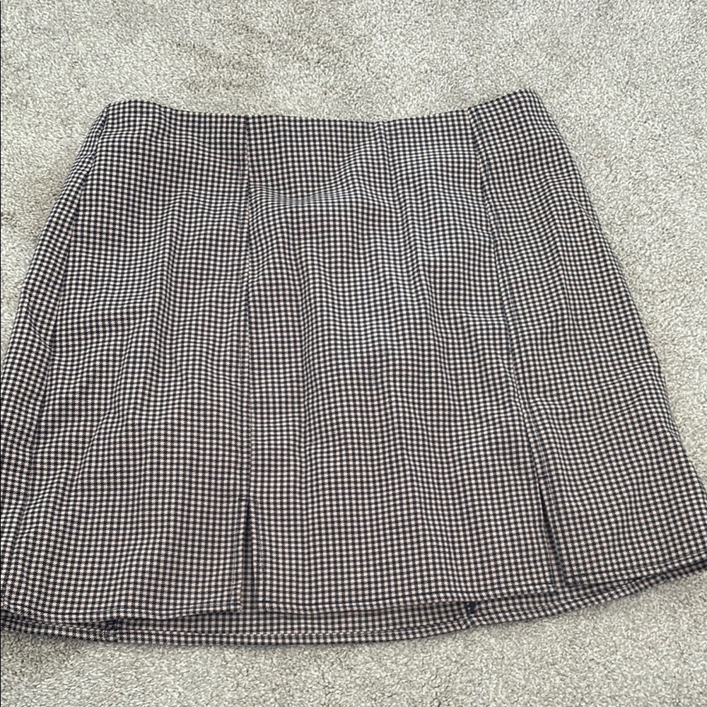 Urban outfitters Classic Black and beige Checkered Skirt